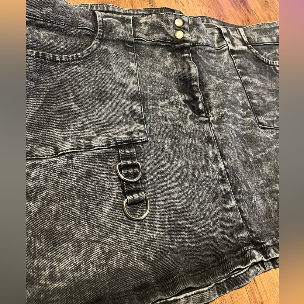 Vintage 90s Y2K Lip Service Grunge Black Acid Wash Denim Mini Skirt Size 20 2X - Picture 5 of 5